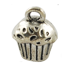 MEP88 - cupcake charm/pendant