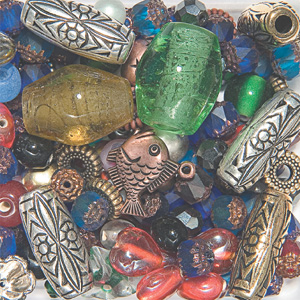 BP18 - mixed beads & pendants