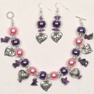 WS1-MAY2 Beginners Workshop - Pearly Bracelet & Earrings: Tuesday 14 May 10 30 am - 12 30 pm WS1-MAY2 Beginners Workshop - Pearly Bracelet & Earrings: Tuesday 14 May 10 30 am - 12 30 pm