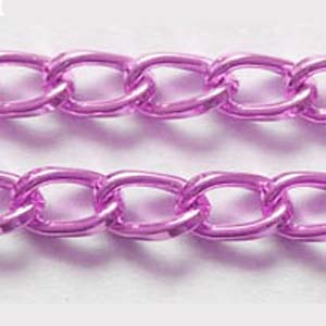 C59-10 aluminium curb chain - bright pink C59-10 aluminium curb chain - bright pink