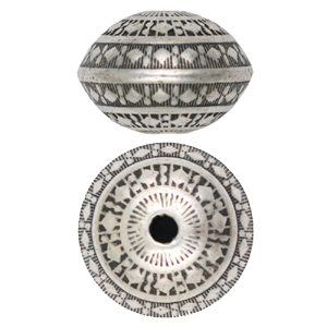 CCB6 - patterned oval bead