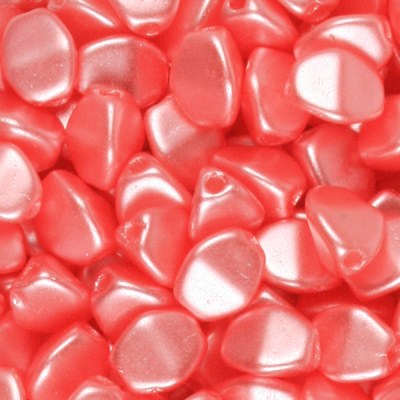 GBPCH-339 - Czech pinch beads - pastel light coral