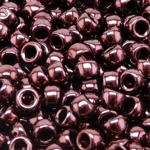 SBP6-250 - Matubo Czech size 6 seed beads - vega on jet