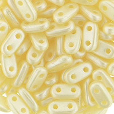 CMBR-338 - CzechMates bar beads - pastel cream