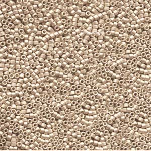 DB1152 - Miyuki delica beads - galvinized semi-matte champagne
