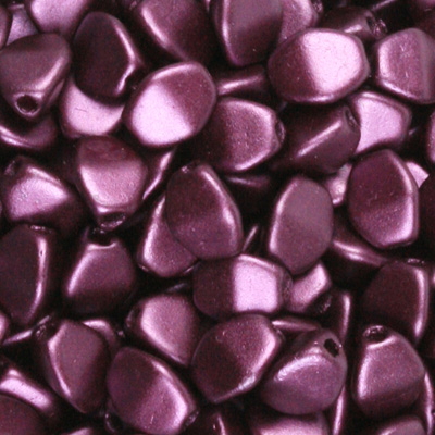 GBPCH-335 - Czech pinch beads - pastel bordeaux