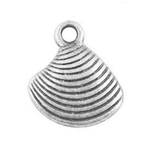 MEP89 - shell charm/pendant