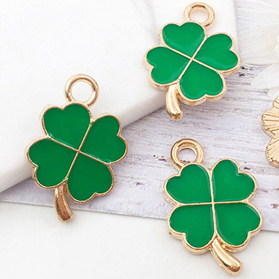 ECH18-1 Enamel 4-Leaf Clover Charm/Pendant - light gold 